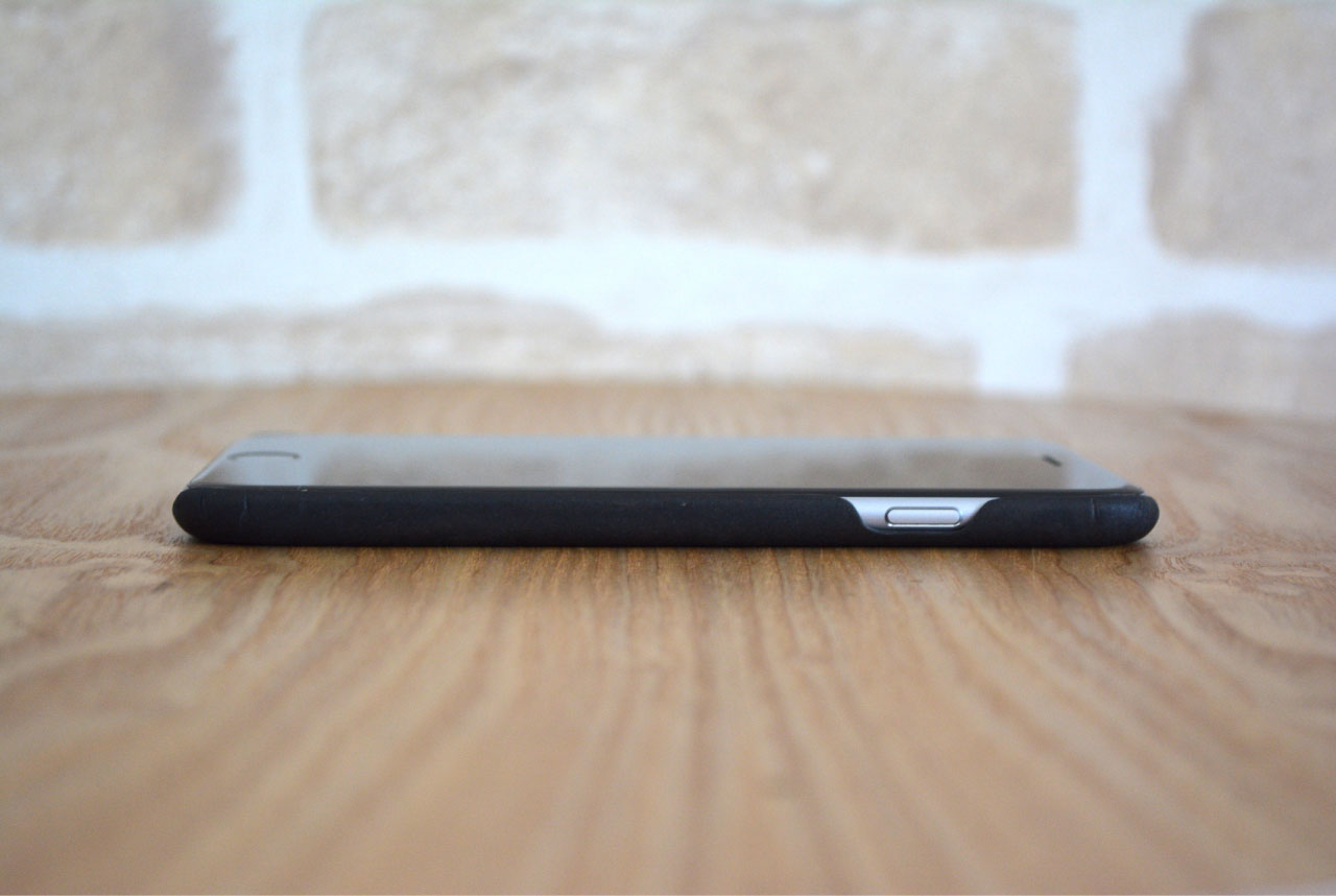 iphone-case-pitaka-aramid-core-wood-iphone6-6s-7-plus-5