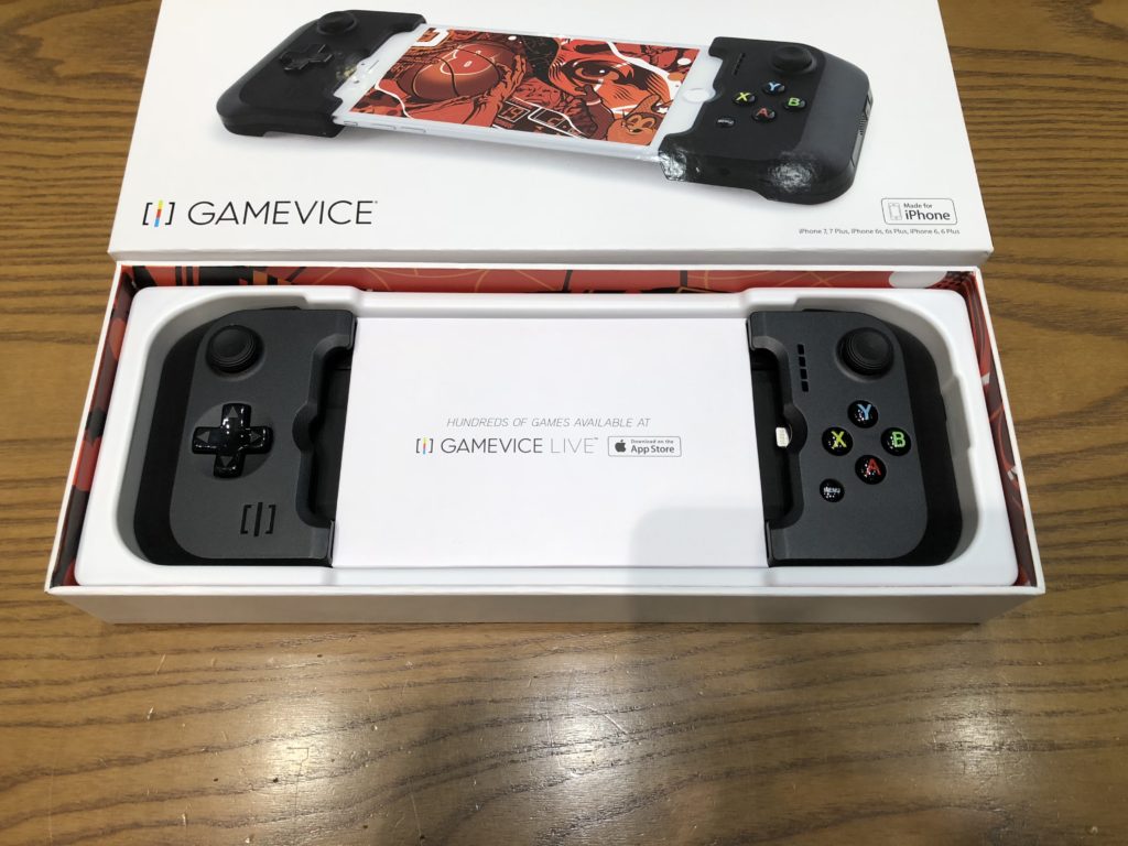 made-for-iphone-gamevice-controller-iphone-X-10