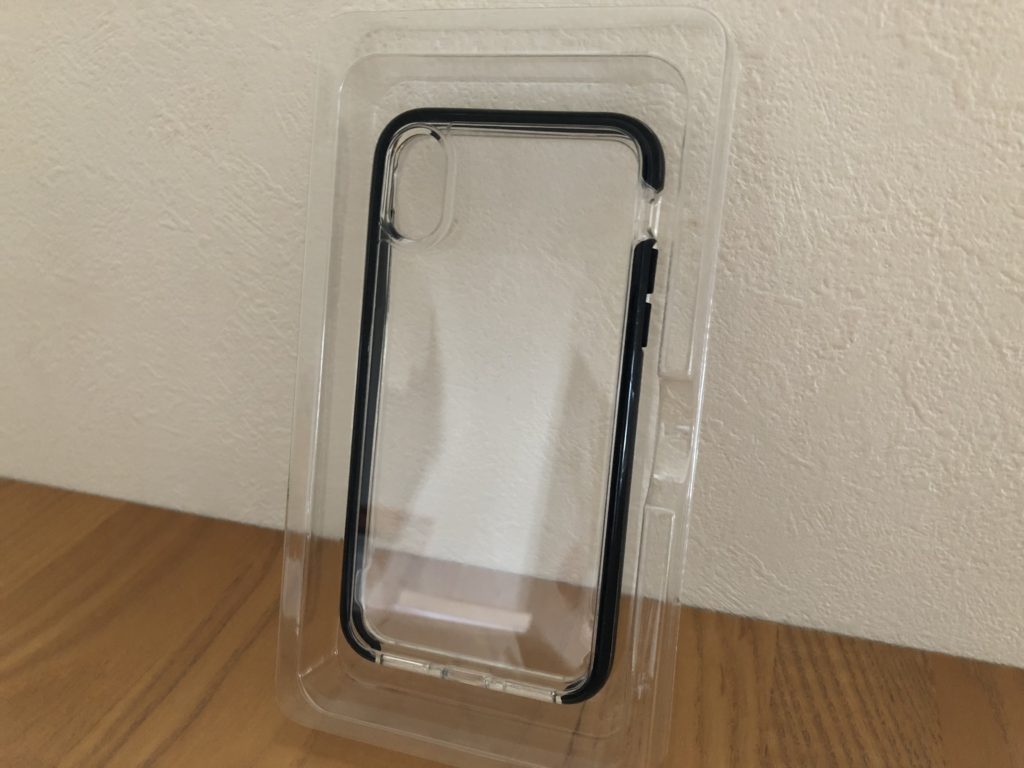 iphone-xs-x-artifit-clear-case-review-6