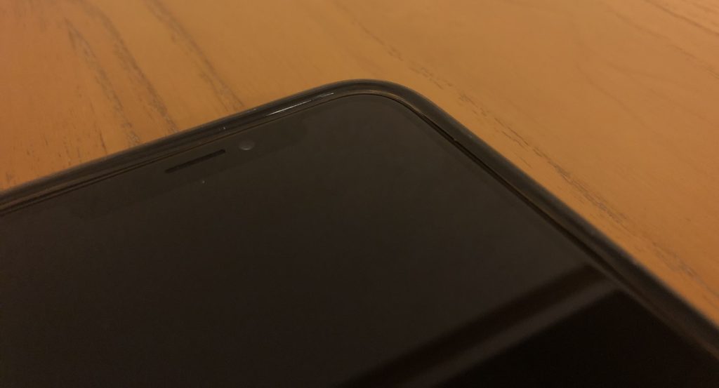 iphone-xs-x-artifit-clear-case-review-7